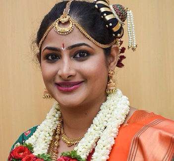 Best Makeup artists in Bangalore,Bridal Makeup Artist in Bangalore